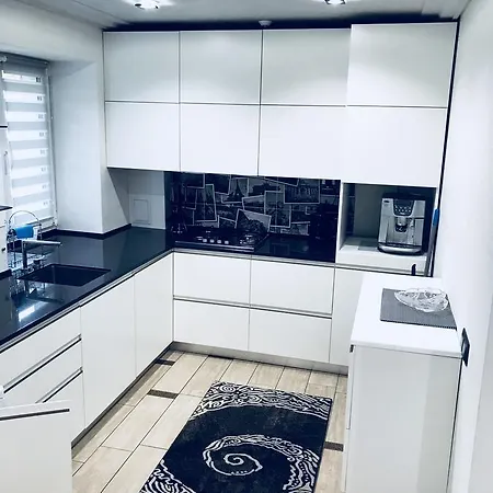 At Kvitka Polonyny * سولوتشين